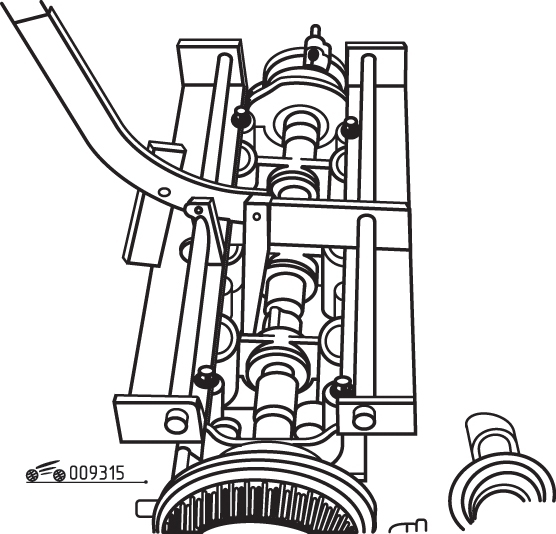 Сжатие клапанной пружины с помощью приспособления КМ–348